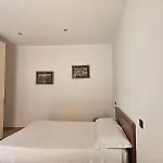 Casa Adelina - Pallanza Centro Hébergement de vacances *