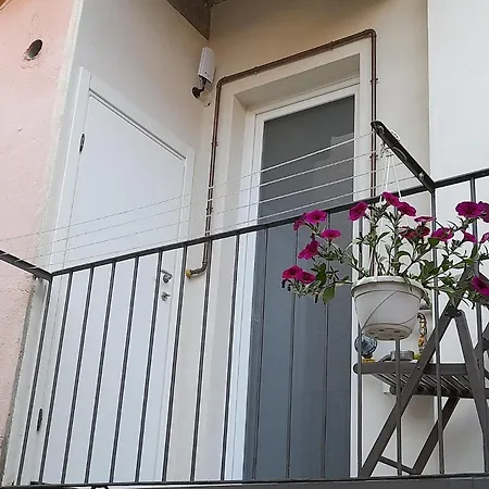 Casa Adelina - Pallanza Centro Vakantiehuis *